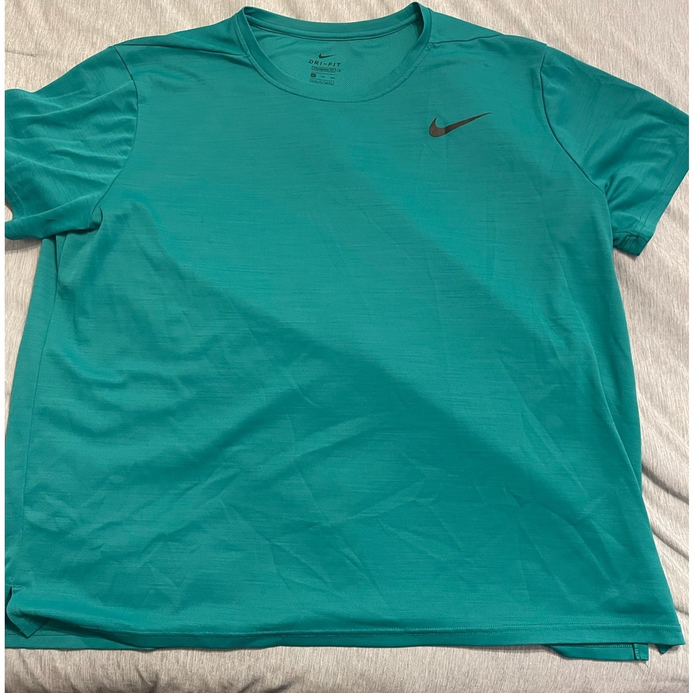3 for $20 Nike Dri fit training t shirt